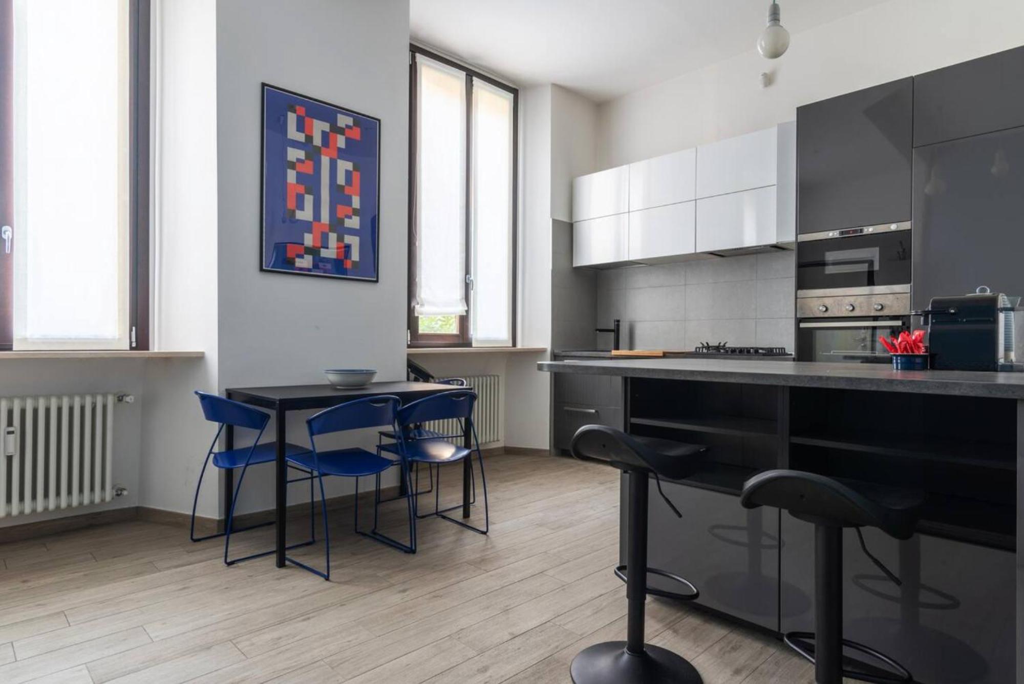 In Piazza A Isola Apartment Милано Екстериор снимка