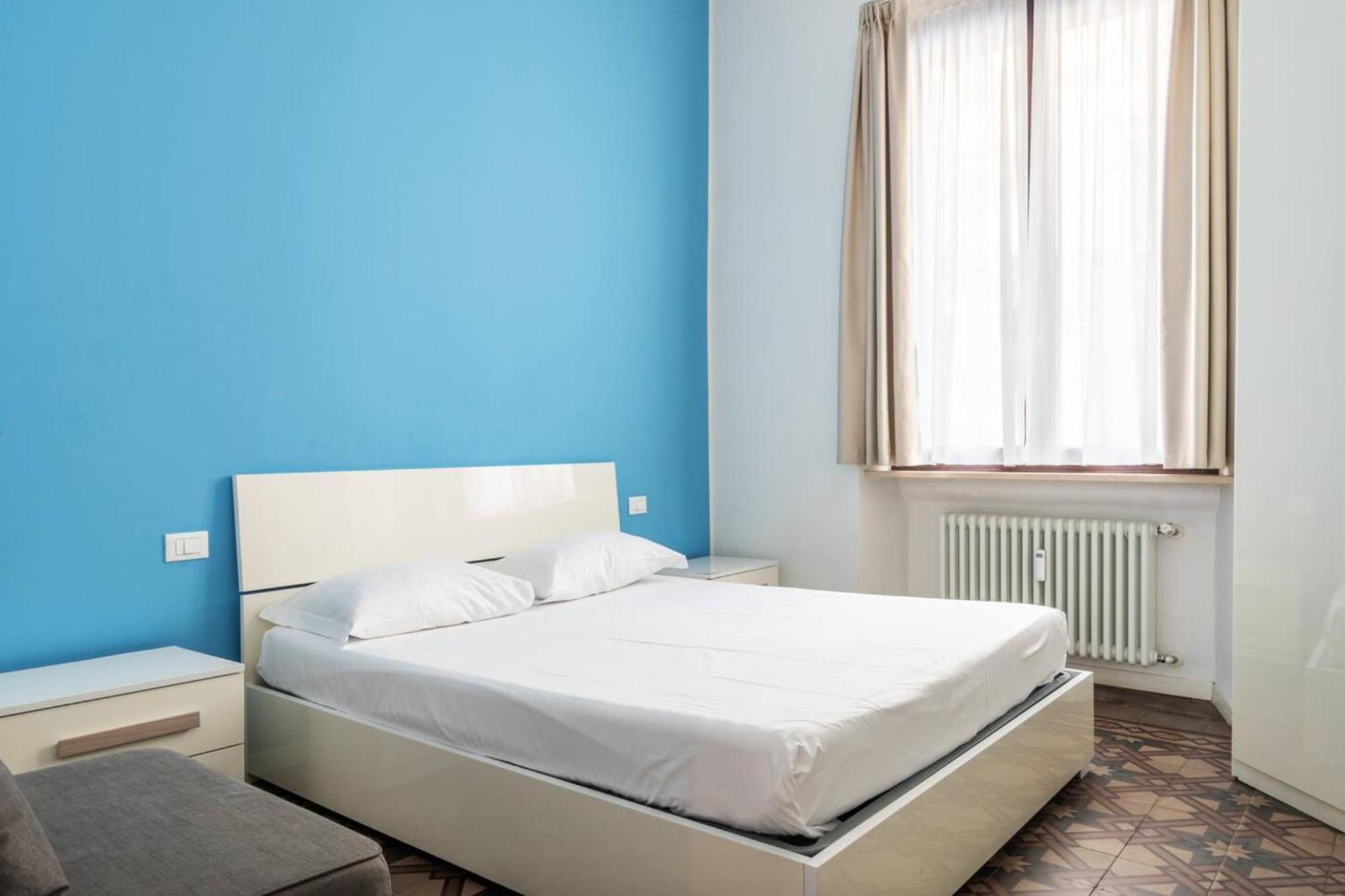 In Piazza A Isola Apartment Милано Екстериор снимка